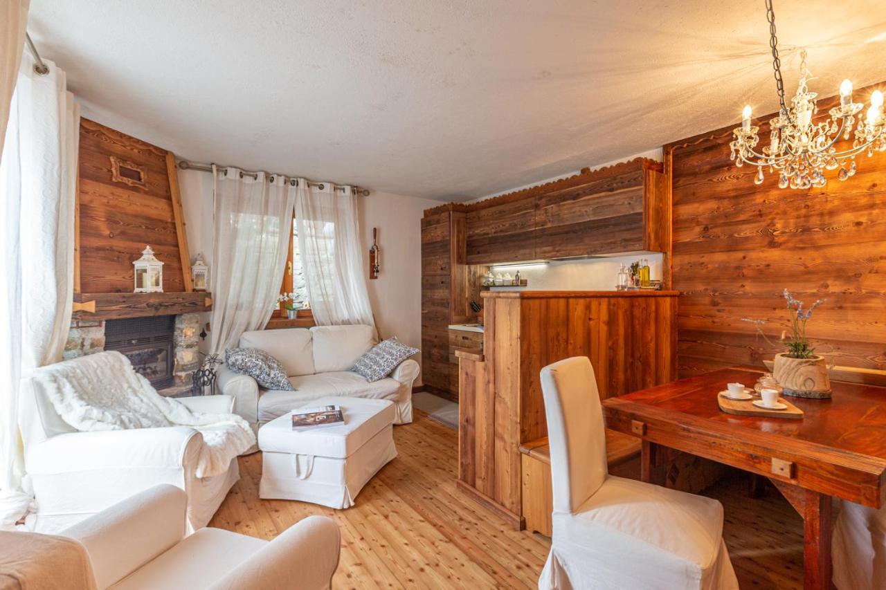 L'Atelier Du Temps - Le Petit Refuge Appartement Cogne Exteriér fotografie